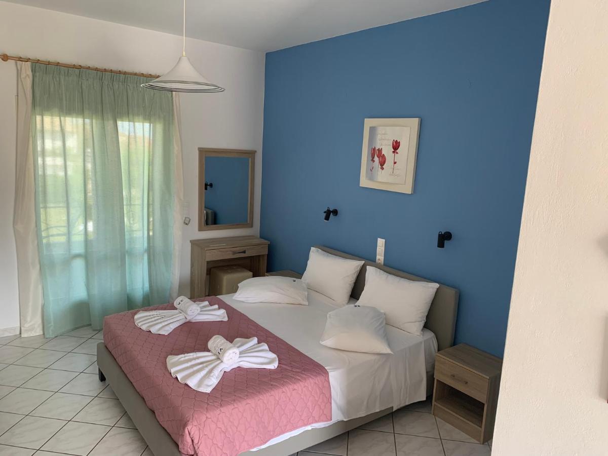 Eleftheria Studios And Apartments Acharavi  Exterior foto