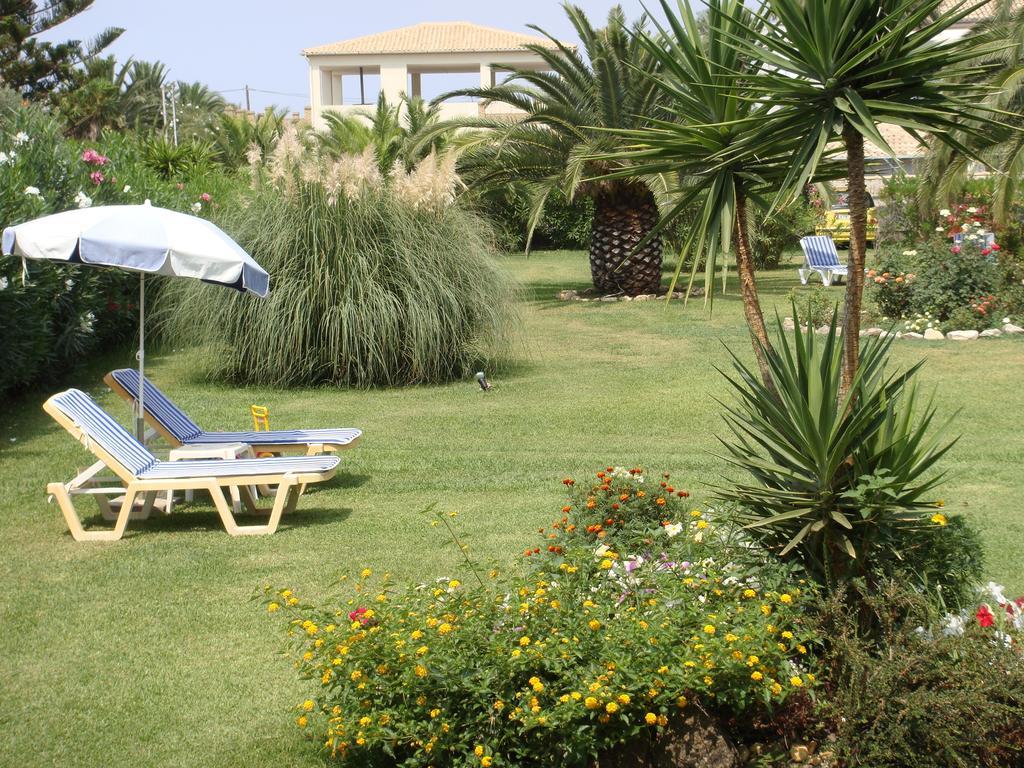 Eleftheria Studios And Apartments Acharavi  Exterior foto
